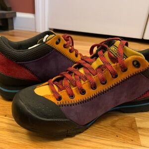 Vasque Hiking Shoes Size 7.5M Women’s Rift Multi-Color